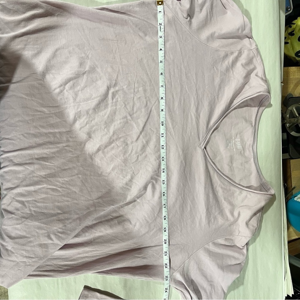 J. Jill Lot of Two Tees Vibrant Orange Whisper Cotton And Purple Rolled V-neck - Picture 15 of 16